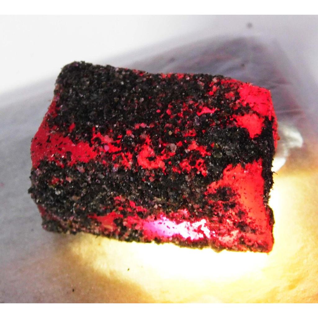 Natural Red Ruby Loose Gemstone Rough 108.00 Ct for Lapidary and Gem Collections