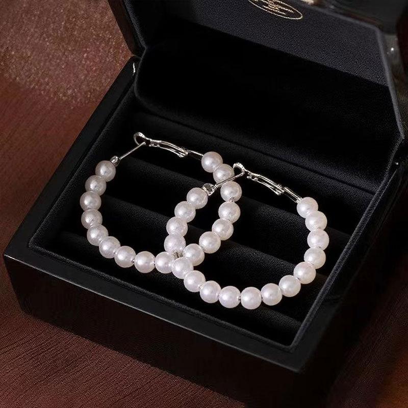 Premium Pearl Earrings Show Face, Thin And Light Luxury Versatile Earrings, Women'S Exaggerated Nightclub Earrings, Large Ring Ear Jewelry