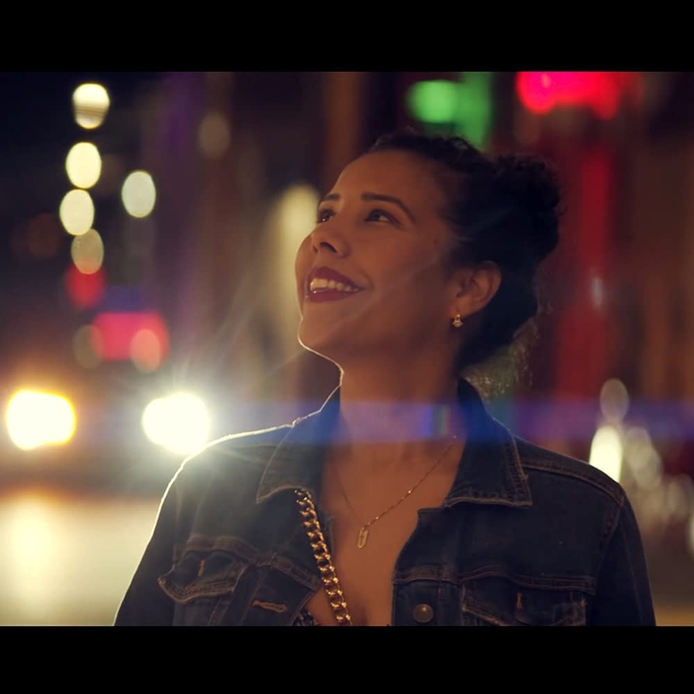 SIRUI 75mm Anamorphic Lens F1.8 1.33X APS-C (EF-M Mount)