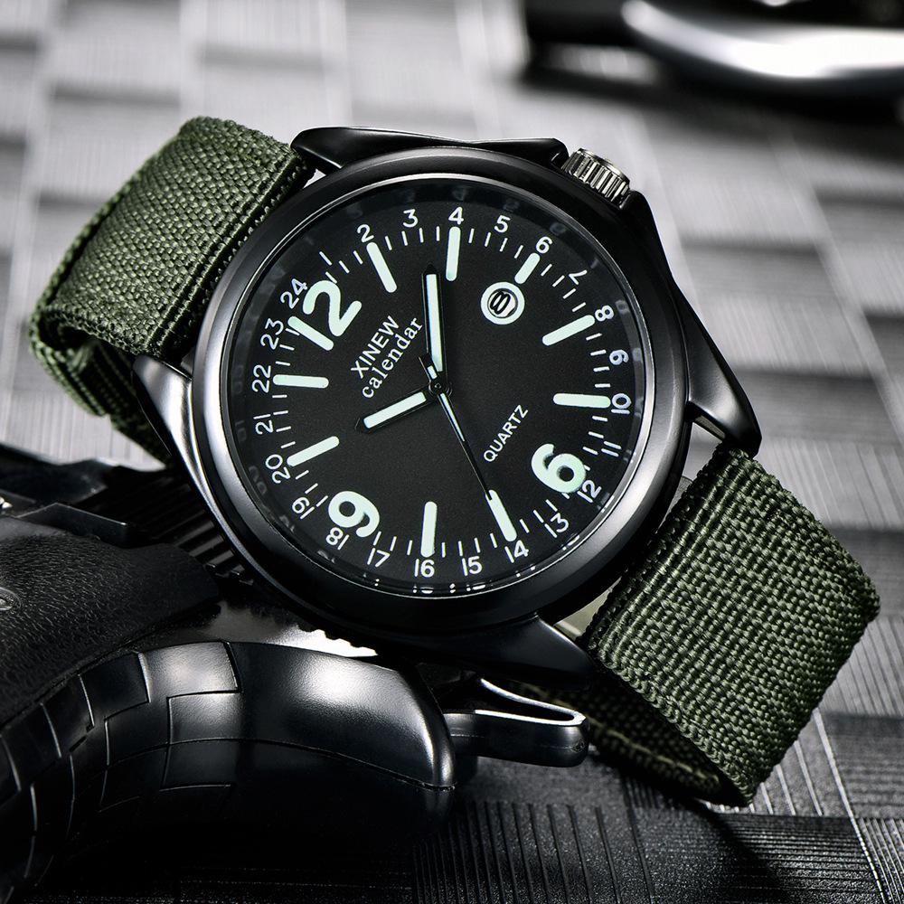 Men's Fashion Nylon Quartz Date Wristwatch 1814