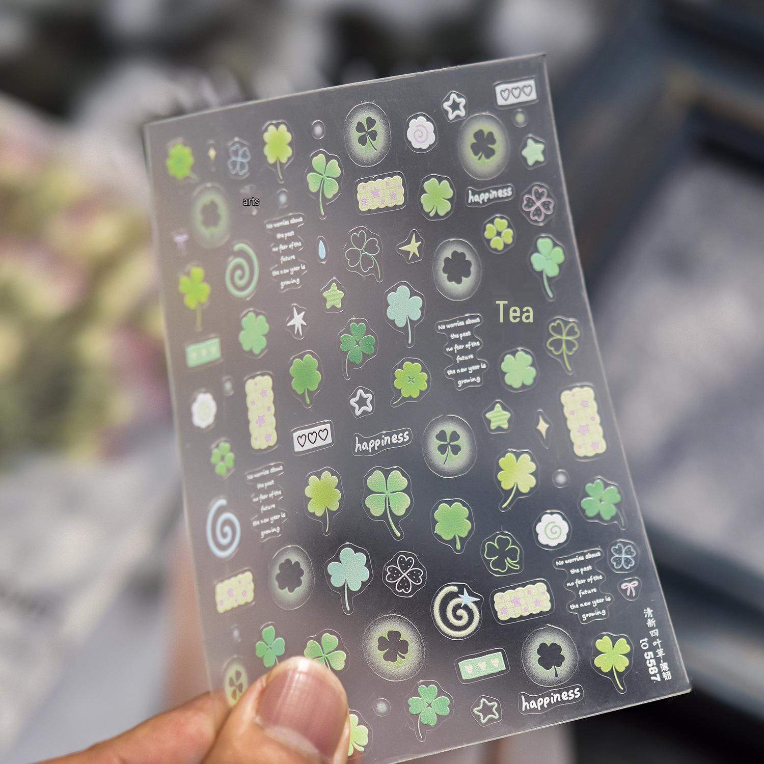 Tomoni Ultra-Thin Four-Leaf Clover Nail Stickers - Flexible and Seamless Nail Art Decoration