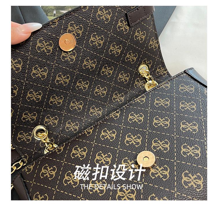 2025 European & American Retro Print Chain Shoulder Bag: New Light Luxury Women's Crossbody & Commuter Underarm Bag
