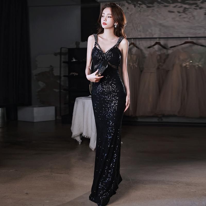 Sexy Evening Dress Women's 1011 New Silver Sequins Texture Style Temperament Host Suspender Fishtail
