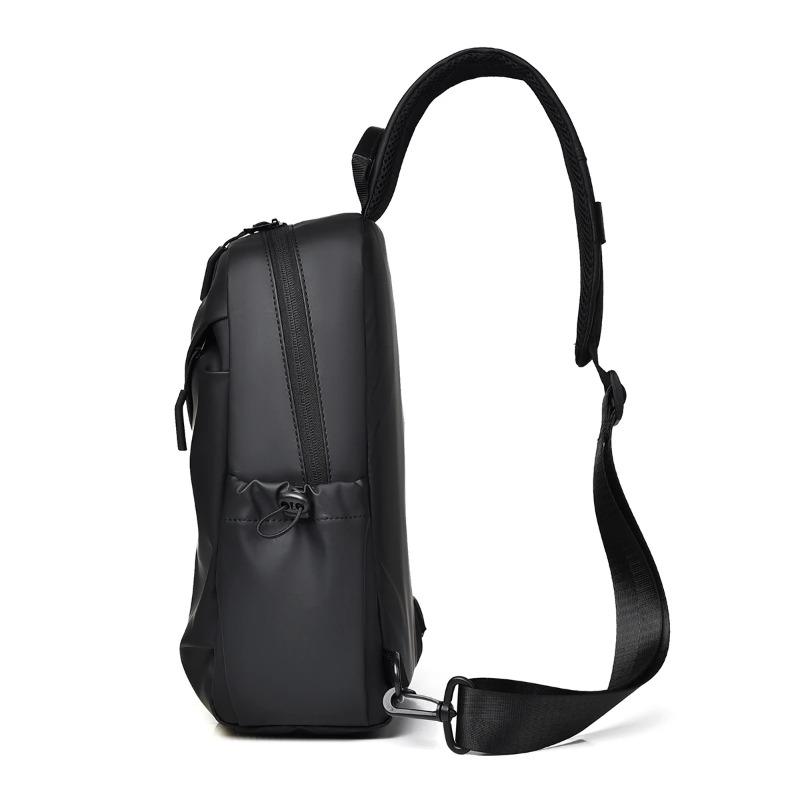 Fashionable Men's Chest Bag Travel Bag Casual Male Shoulder Crossbody Bag Waterproof Sling Sports Bag