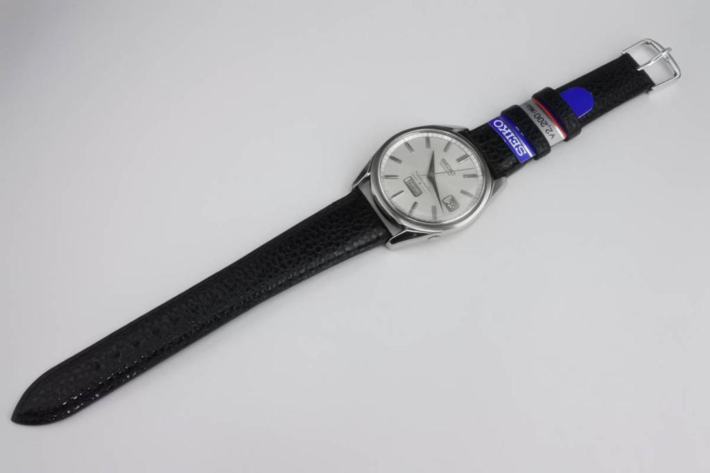 A masterpiece from a bygone 1964 SEIKO SeikoMatic Weekdater 35 Jewels Automatic Watch era Ref. 6218-8971 Men's Excellent Condition