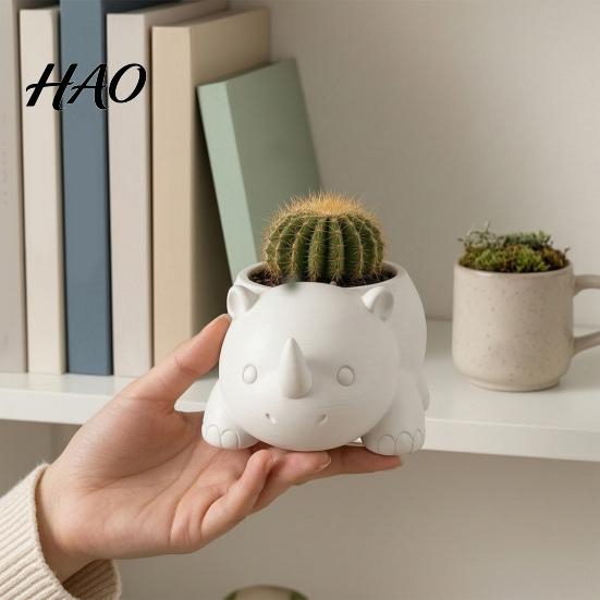 Schreibtisch-Pflanzenbehälter Niedlicher Nashorn-Pflanztopf, 3D-gedruckter Nashorn-Blumentopf, Kleiner dekorativer Tier-Pflanztopf für Sukkulenten, Kakteen, Zimmerpflanzen