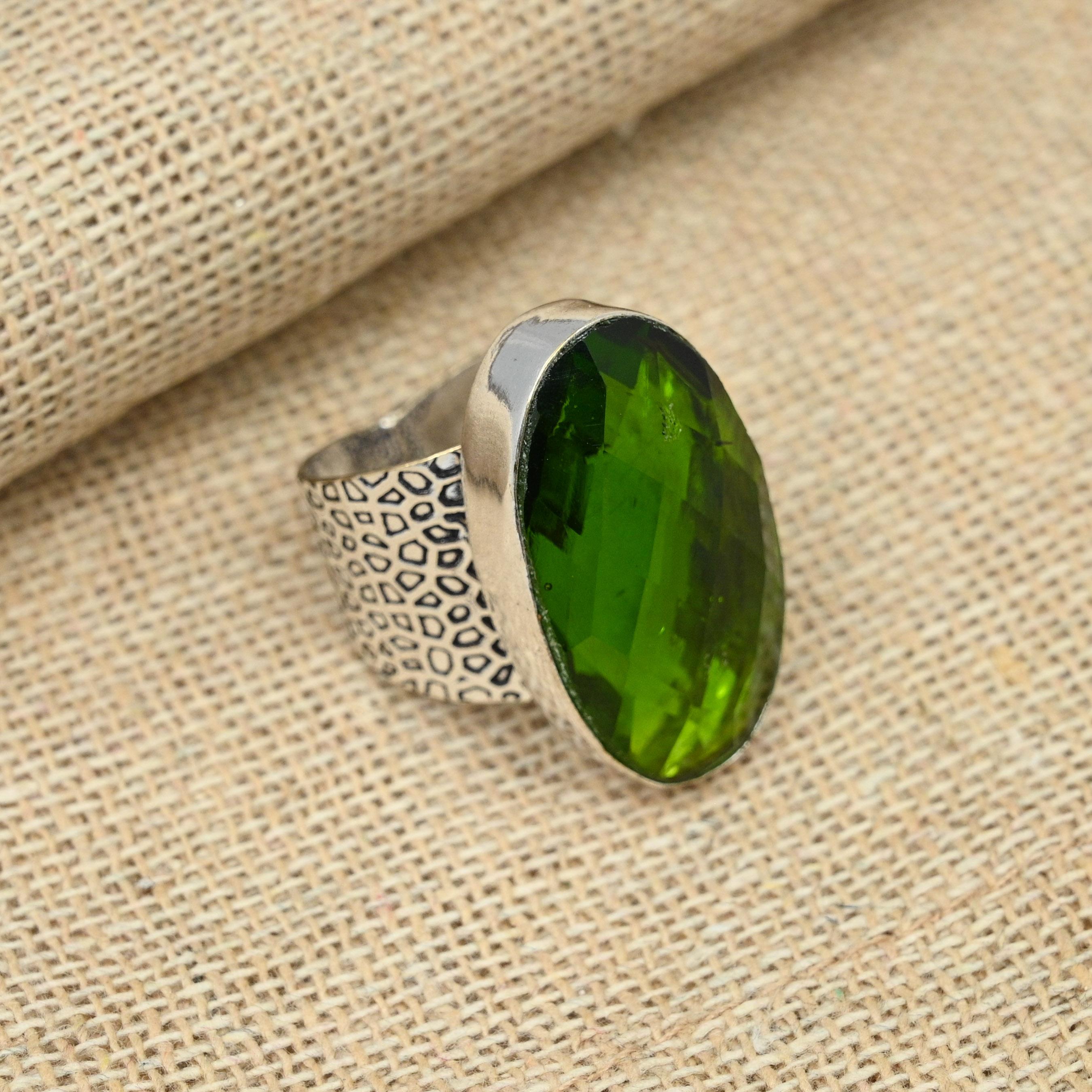 

Хром-диопсид драгоценный камень твердый стерлингового серебра 925 пробы подарок ручной работы для женщин ювелирное кольцо 10.5 зелёный