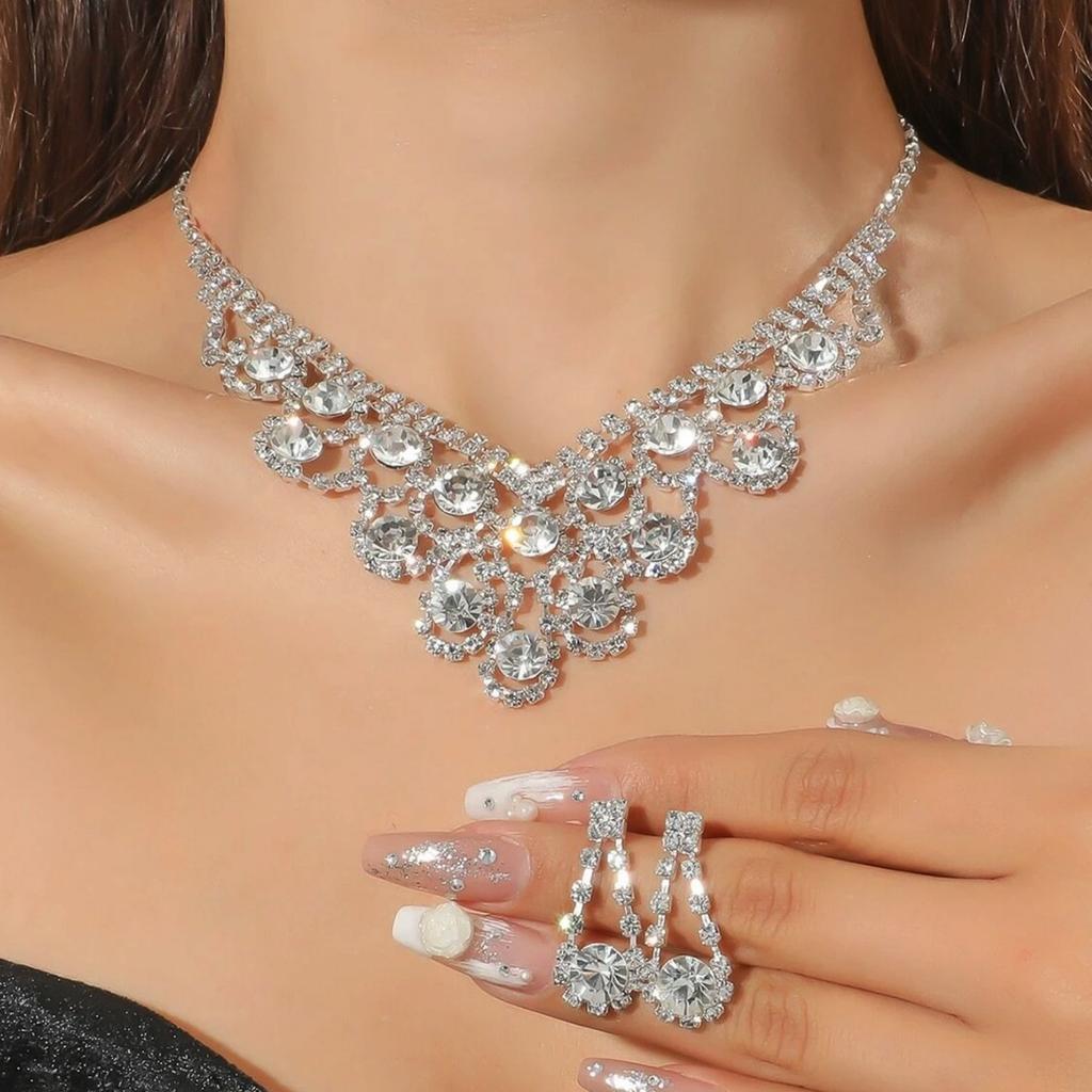 Bridal Jewelry Set Chain Claw Chain Rhinestone Necklace Earrings Set Dinner Dress Clavicle Chain Women'S Xiaoxiangfeng