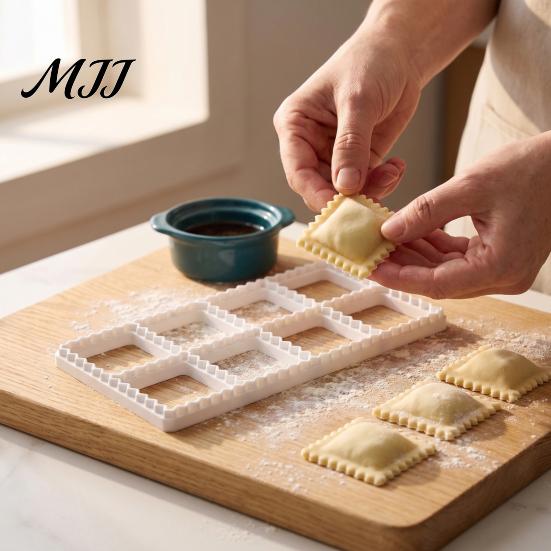 Professional Wonton Press Ravioli Maker Mold, 8-Cavity Dumpling with Zigzag Edge, PLA Food-Safe Efficient Kitchen Tool for Pie, Easy Release Wrapper