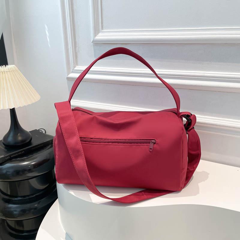 Solid color simple casual travel bag nylon light dry and wet separation fitness bag large capacity Korean version luggage storage bag