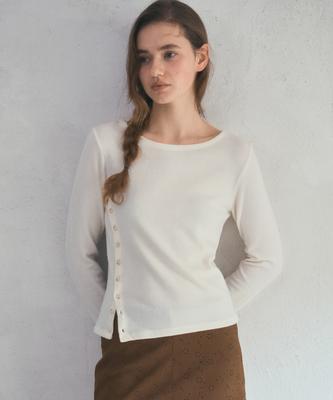 Aueonoseuteljia Boatneck Side Button T-Shirt_Ivory(O25-Tp28)
