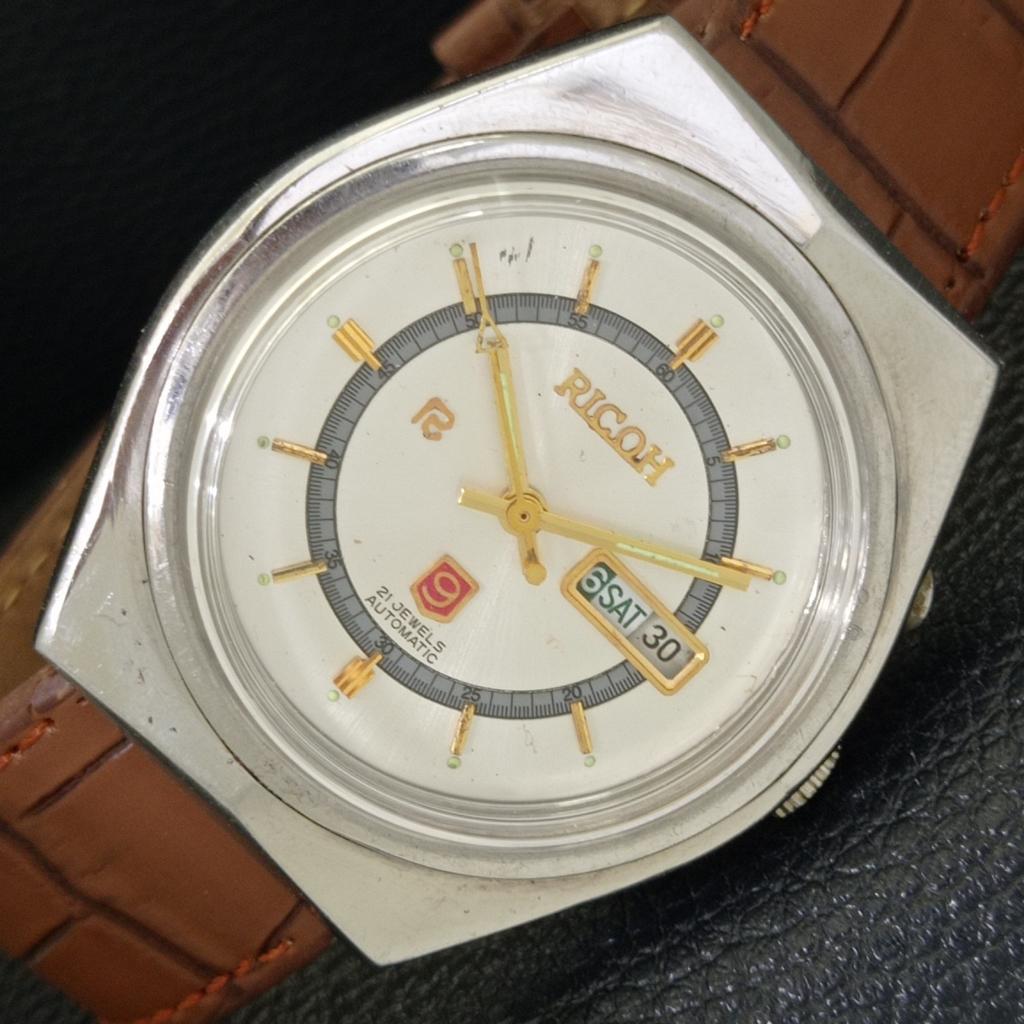 Ricoh R31 AUTOMATIC JAPAN MENS VINTAGE SILVER COLOR DIAL WATCH A701926-5 R207-a701926