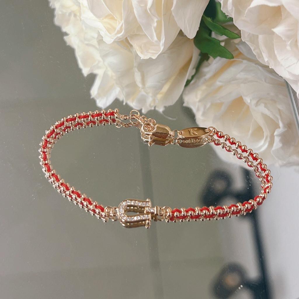 2026 Red Rope Plated 18k Rose Gold Horseshoe Buckle Bracelet Natal Year Horse Year Transfer Diamond-encrusted Woven Couple Hand Rope