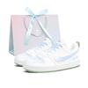 Court Borough Maris Sal Pudding Leder Niedrige Skateboard-Schuhe Damen Weiß Blau DV5456-130(Team2160)