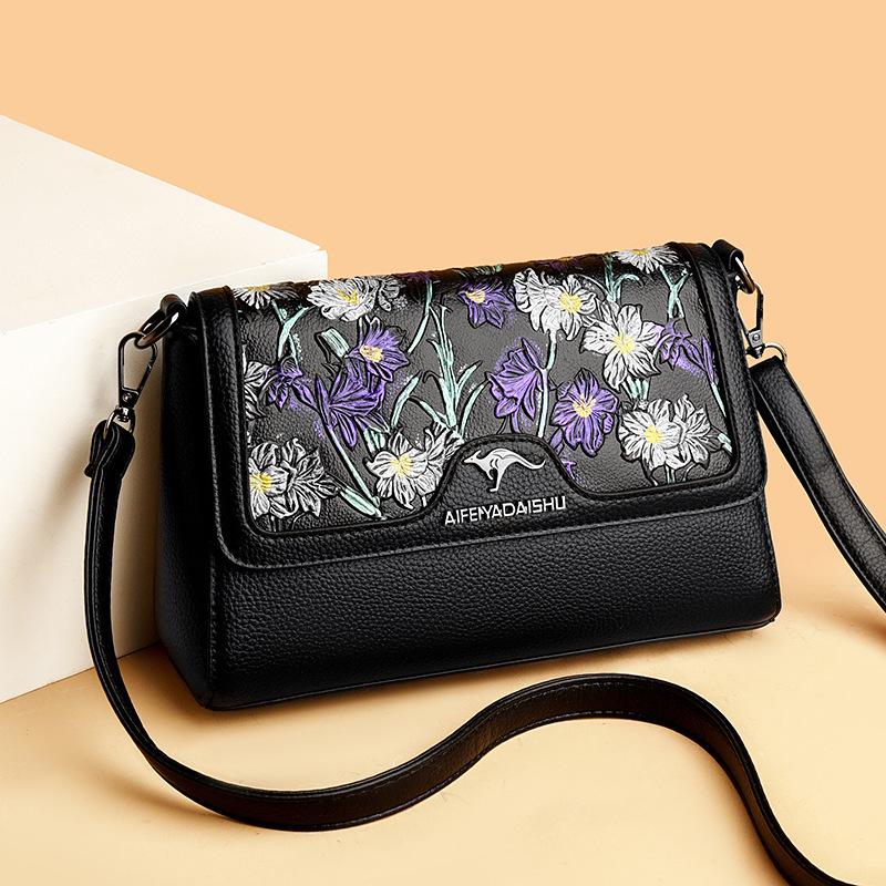 Small Square-shaped Handbag, Shoulder Bag with A Single Strap, Large Capacity, Fashionable Cross-body Bag, Mother's Bag