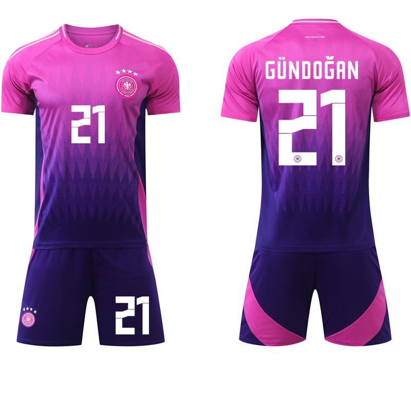 

2024-25 Германия Выездной Розово-Фиолетовый Комплект Игровой Формы #8 Кроос #7 Хаверц #10 Мусиала Футбольные Майки 24