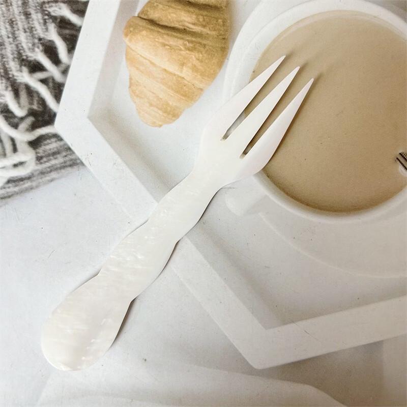 Abay Shell Design Dessert Forks Set