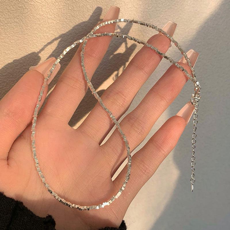 

Ожерелье из стерлингового серебра S925, маленькая женская цепочка ручной работы, сделанная своими руками, специальный сексуальный легкий роскошный дизайн, универсальный серебряный орнамент с высоким смыслом 925