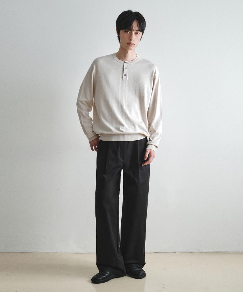 Wednesday Oasis Washable Minimal Henley Neck Knit_Soft Beige(Wc26Kn21)