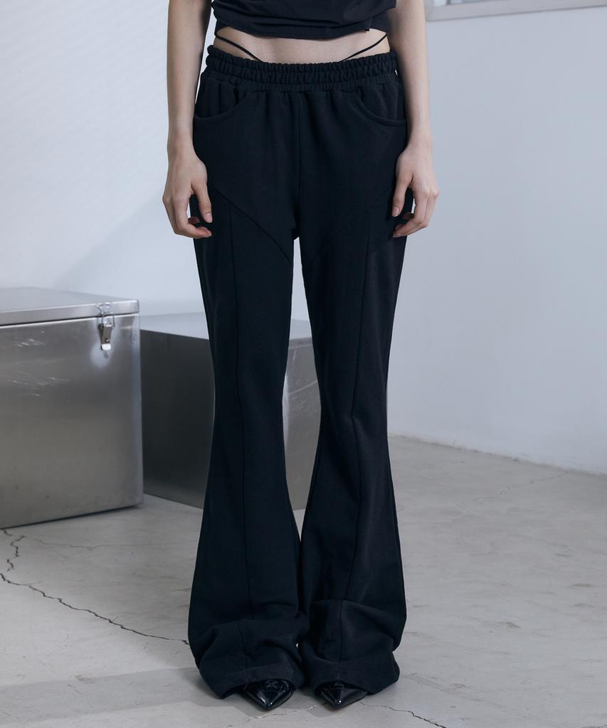 Bunteu Low-Rise String Bootcut Pants (Black)