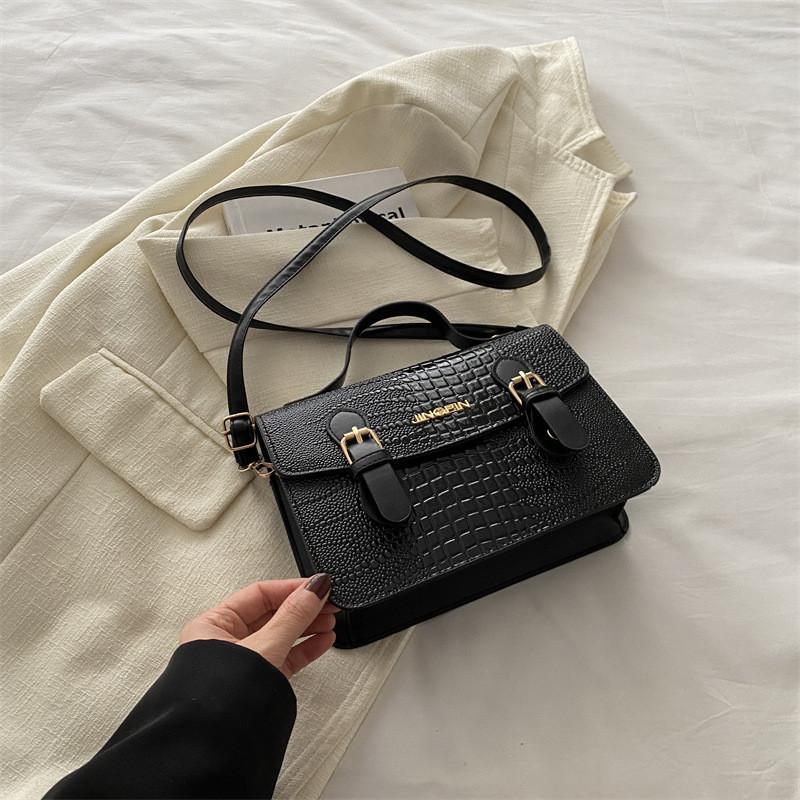 Fashionable Street Style Pu Crossbody Bag 2024 Spring New Simple Casual Shoulder Bag чёрный