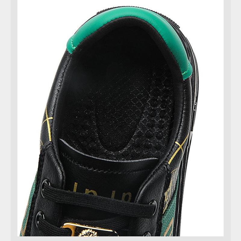 Leichte Luxus-Herrenschuhe Frühling und Sommer Neue High-End-Schuhe Herren-Echtleder Trendige Schuhe Lässige, vielseitige weiße Schuhe