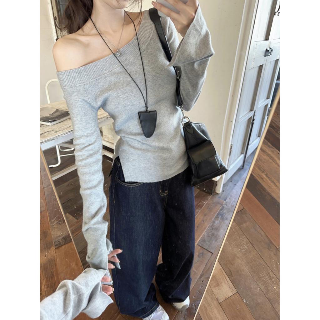 niche slanted shoulder long-sleeved knitted sweater women's autumn and winter inner sweater high-end slim-fitting bottoming shirt off-shoulder top