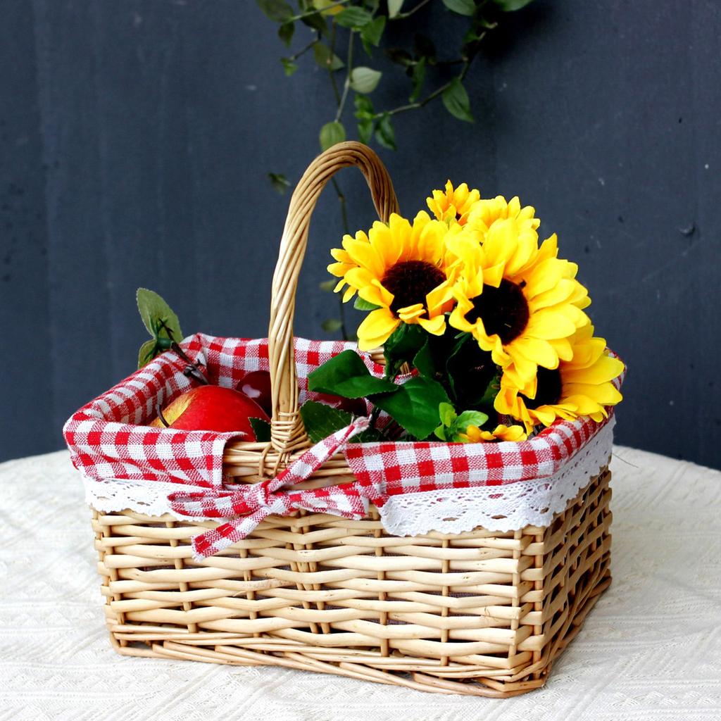 Wicker Picnic Basket with Handle and Washable Liner for Camping Vegetable Picking Mother's Day Thanksgiving Outings