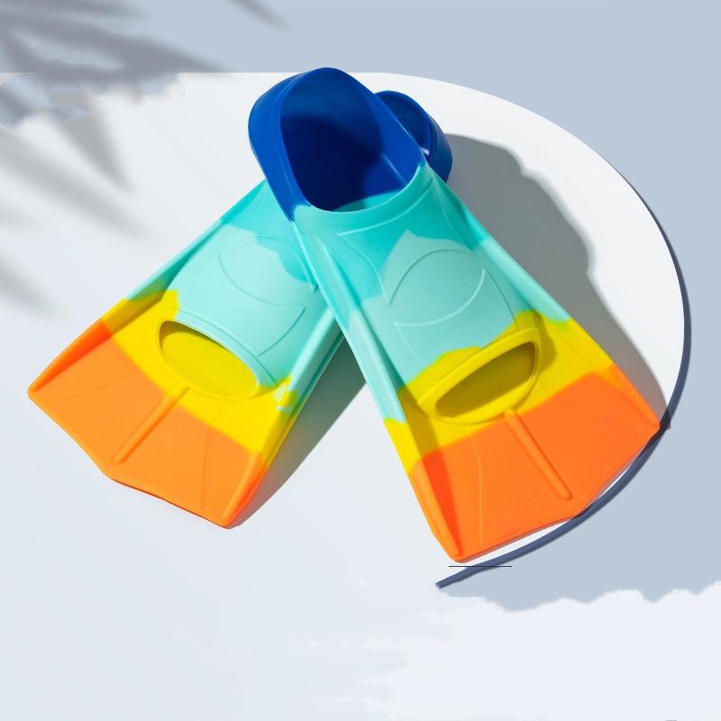 Comfortable Silicone Swim Fins Kids &Adults-Suitable Size for Beginners in Swimming Diving-Ideal for Training Water Activities