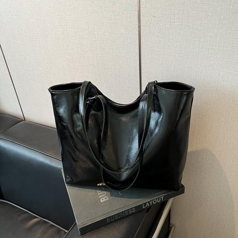 

Bag women s new tote bag women s large-capacity work commuting bag for college students in summer 2025