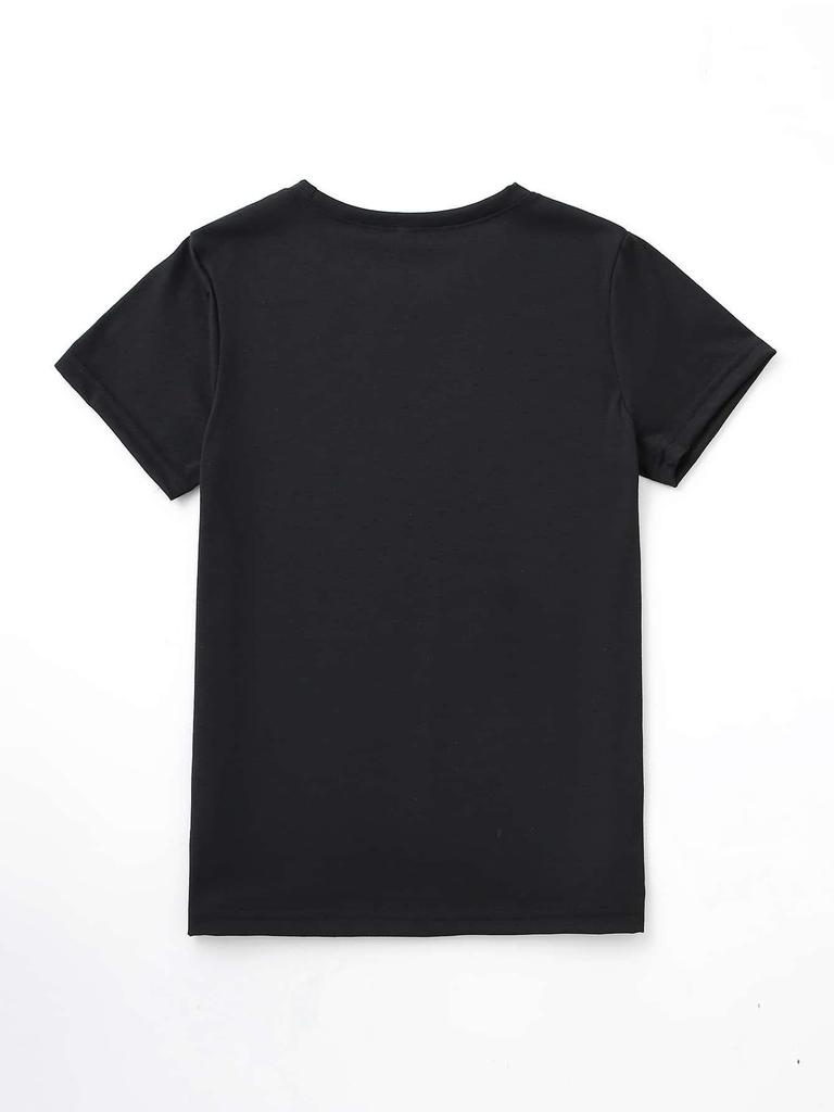 Retro Shark Print T-shirt: Loose Casual Short Sleeve Top for Men and Women