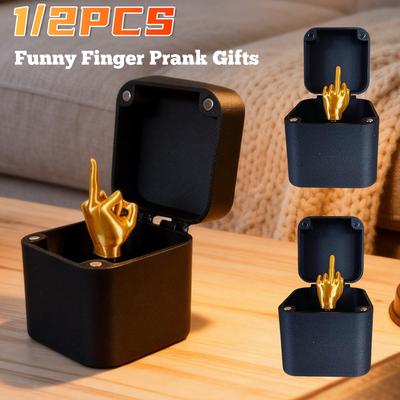 Out of the Box Pop-up Middle Finger Gift Box Creative Desk Home Decor Gifts Middle Finger Novelty Christmas Funny Prank Gift2026