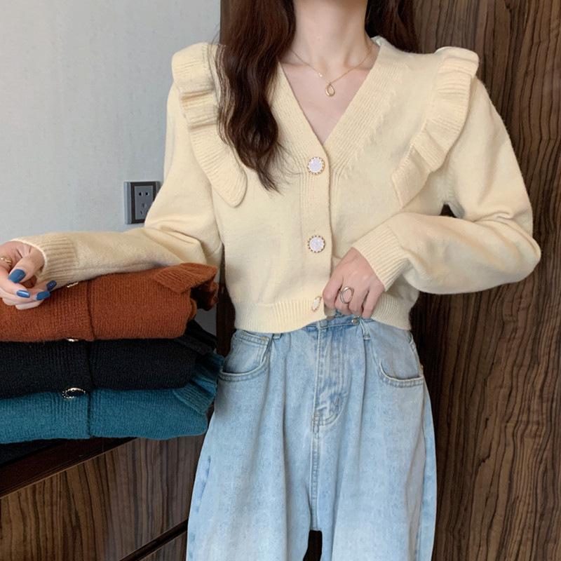 Retro V-Neck Knitted Cardigan - Women's Autumn Slim Fit, Age-Reducing Style Sweater