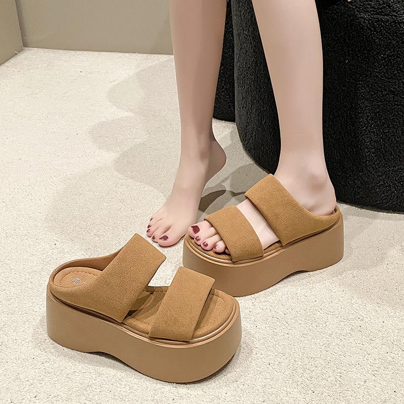 Fashion Summer 2025 Chunky Sandals Women's Thick Bottom Wedge Heels Slides 8CM High Heels Platform Leather Casual Beach Flip Flops Woman