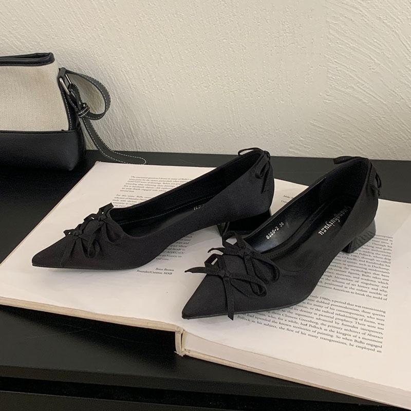 Fashion Butterfly-Knot Fashion Pointed Toe Ladies Heels Pumps Shoes 2025 New Silk Female Slip On Footwear Shallow Women Low Heel Shoes