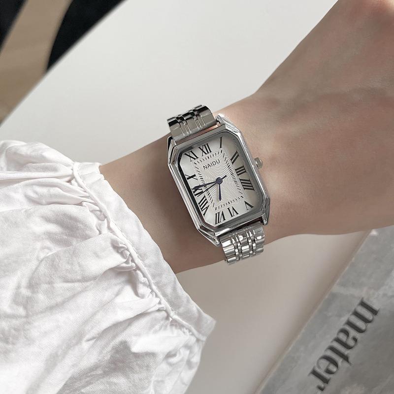 Luxus Quadratische Damen Quarz Uhr Mode Römische Zifferblatt Damen Armbanduhr Reloj Mujer Mädchen Uhr Geschenk (Ohne Box) Damenuhren