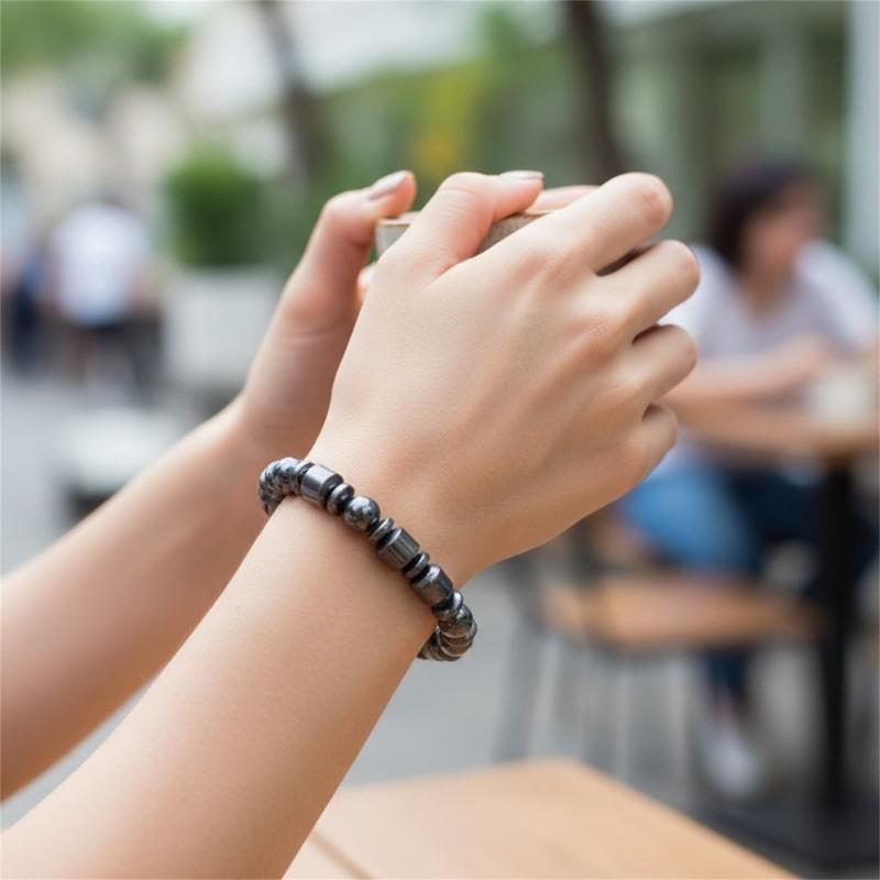 Elastic Magnetic Beaded Bracelet Adjustable Stretchy Wristband For Health Symbol And Stylish Daily Wear