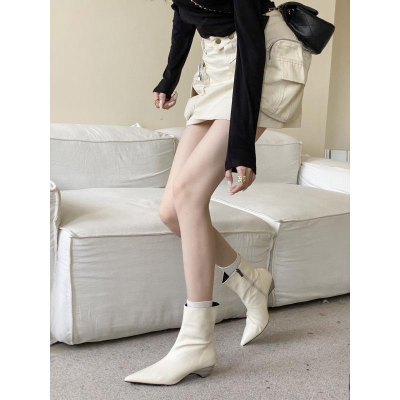 

2025 autumn new European and American style versatile quality thin wood grain and pointed short boots 39 темно-коричневого кольору