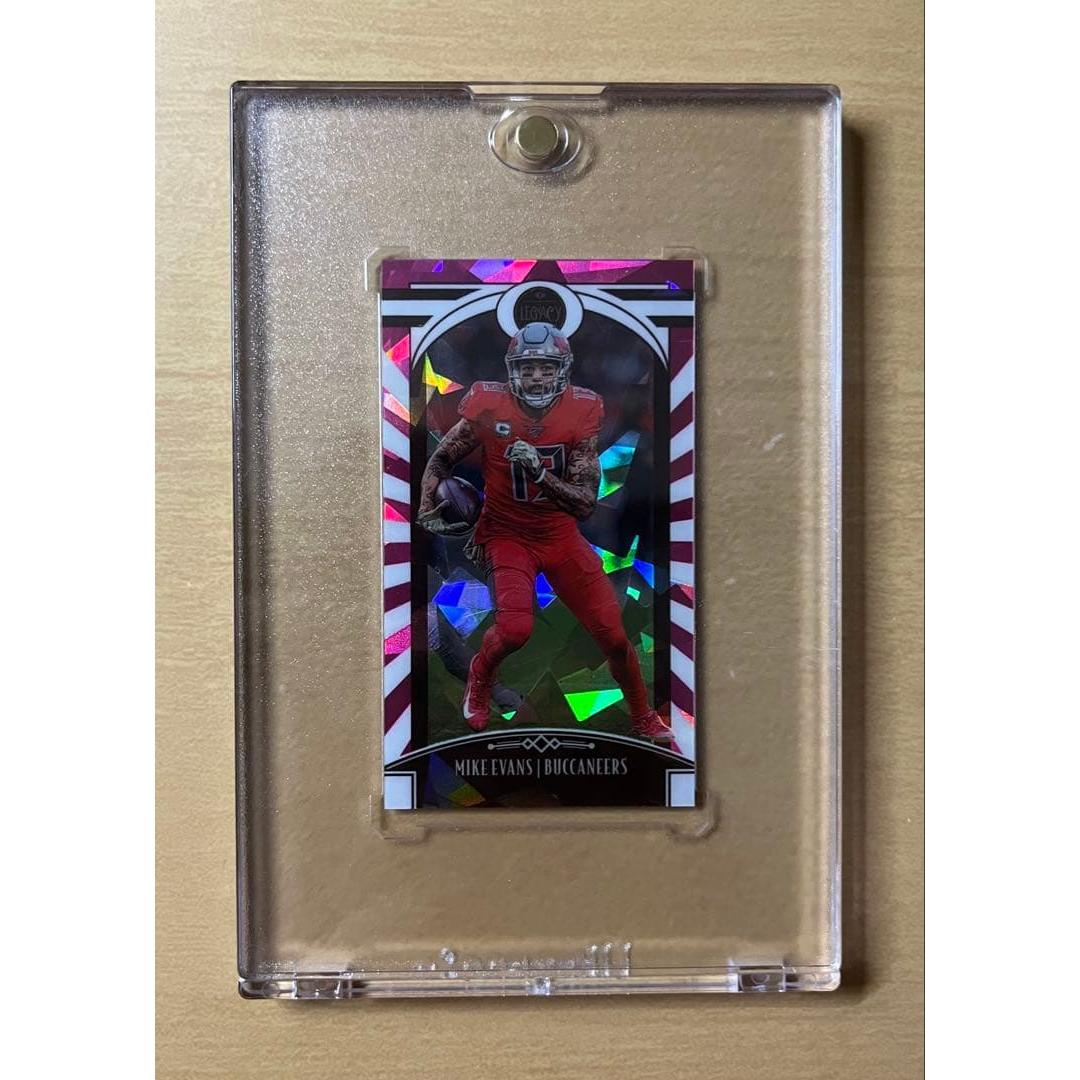 Used /10 NFL BUCCANEERS MIKE EVANS MINI SSP