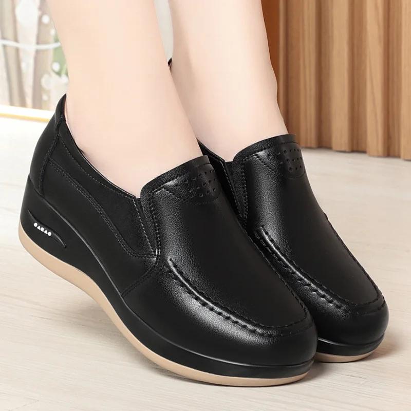 4.5cm Breathable Fashion Soft Leather Loafers Women's Platform Pumps 2025 Fall Med Heels Wedges Shoes for Office Mom Work Casual