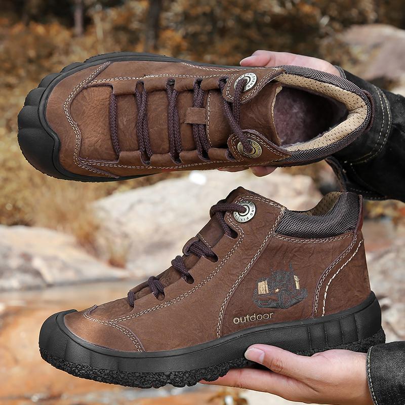 Winter Men Shoes Warm Plush Handmade Sewing Non-Slip Outdoor Men's Boots Fashion Men Ankle Hiking Shoes High Quality Sneakers