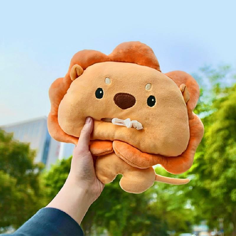 Söt Plysch Bil Tissueboxhållare Lejondesign Hängande Bil Pappershanddukslåda