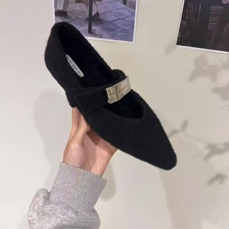 

Внутреннее увеличение высоты остроносые Мэри Джейн серые пушистые туфли женские новые осенне-зимние бархатные хлопковые туфли с юбкой одинарные туфли 40 чёрный