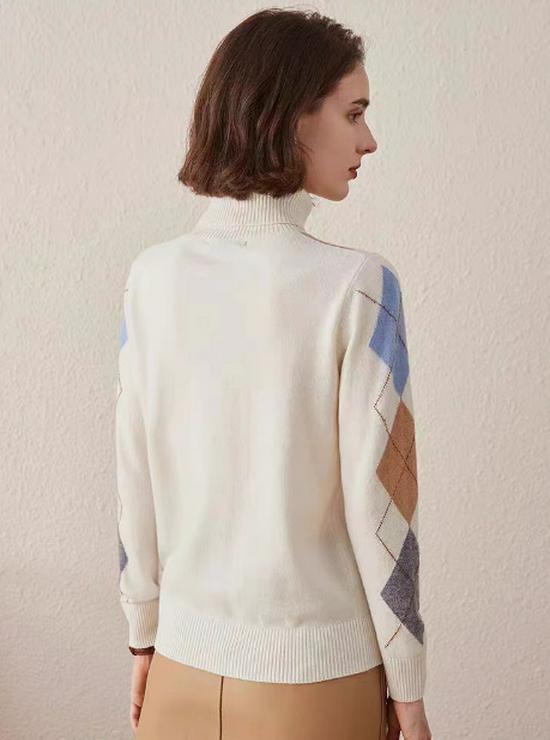 Women's Retro High Collar Wool Sweater with Diamond Plaid Knit Jacquard
