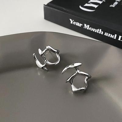 1 Pair Irregular Liquid Earrings For Women Hip-Hop Punk Fashion Delicate Metal Earring Clip Minimalist Jewelry Accessories Gift
