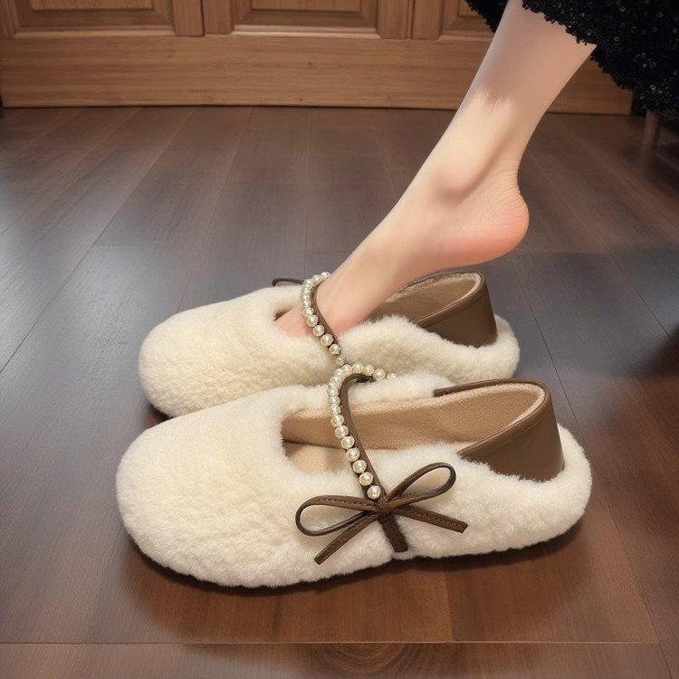 Xiaoxiangfeng Wears Fluffy Shoes Outside Women's 2025 New Autumn and Winter Plush Warm Cotton Shoes with One Foot Plush Doudou Shoes
