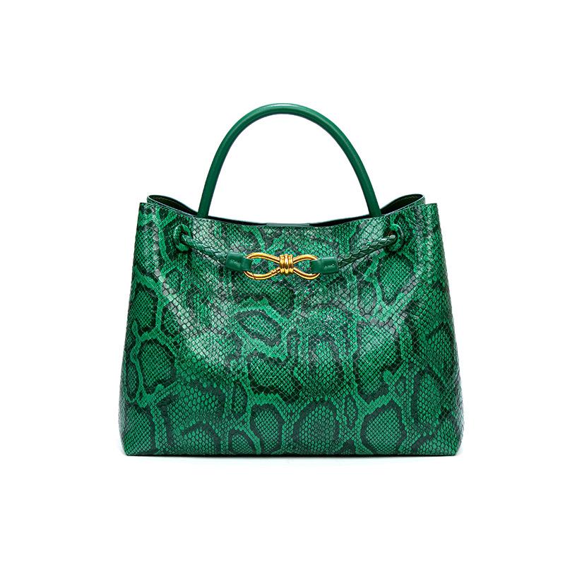 

2025 python pattern large-capacity handbag niche design butterfly buckle versatile fashion shoulder messenger tote bag