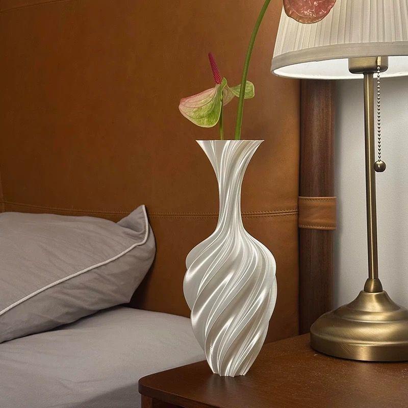 Shiny White Plastic Vase Glossy Decorative Centerpiece for Home Party Decor Lightweight and Durable Waterproof Vase Roomdecor