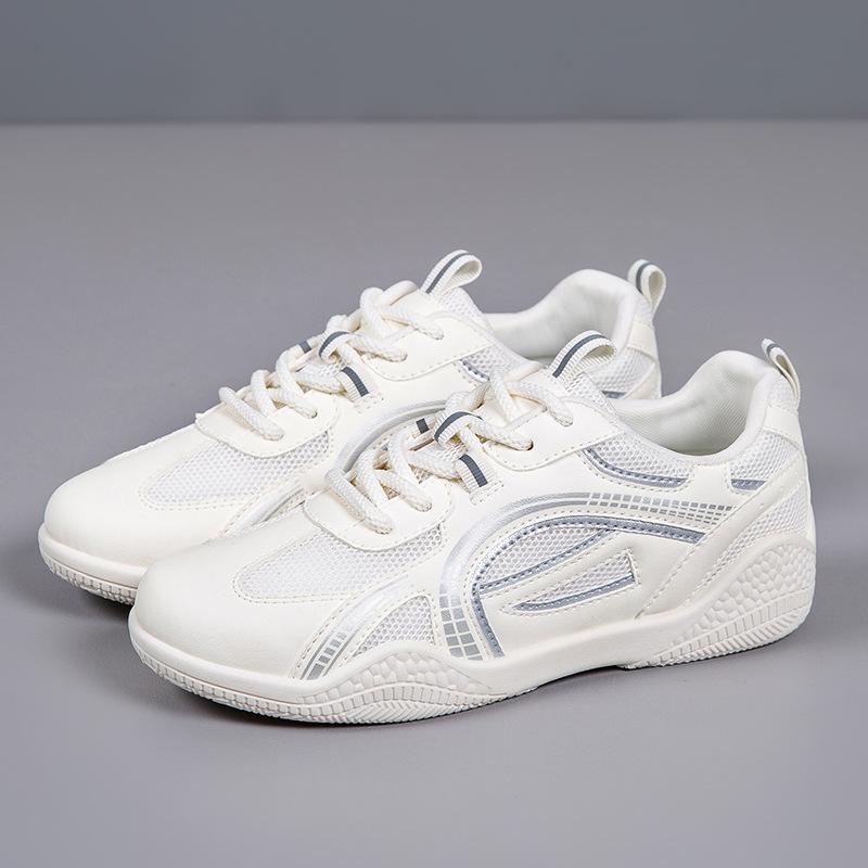 2025 popular spring low-top casual shoes women's fashion non-slip sports shoes student versatile mesh German training shoes