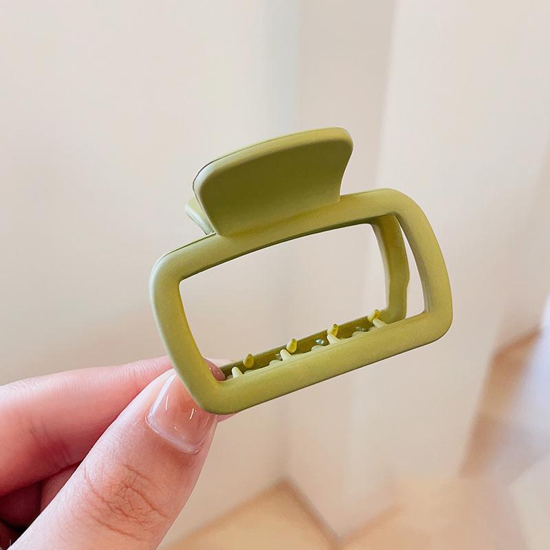 4pcs/set Plastic Hair Claw Clip Small Matte Color Hollowed Square Heart Geometric Shark Clips Hair Clip Women Hair Accessories